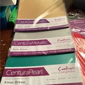 Centura Metallic & Pearl Cardstock Pack - Silver, Gold, Green